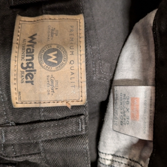 Wrangler Men's regular fit Jeans - Black new size 36x30 - Picture 15 of 16